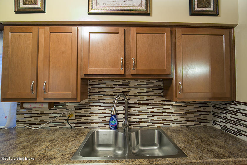 2518 Alanmede Road Louisville, KY 40205 - Photo 14 of 29 22 - Copy - Copy