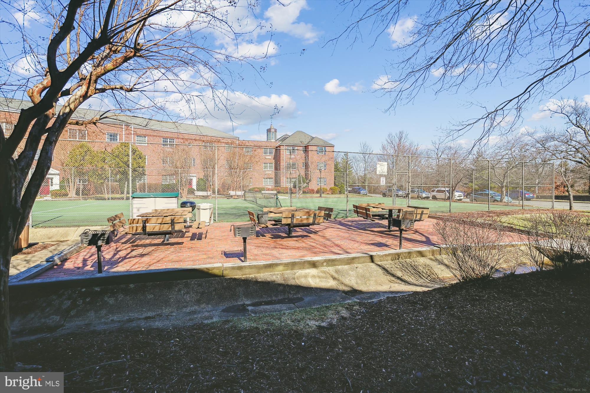 1602 West Abingdon Drive, Unit 202 Alexandria, VA 22314 - Photo 31 of 60 Potowmack Crossing Picnic Area