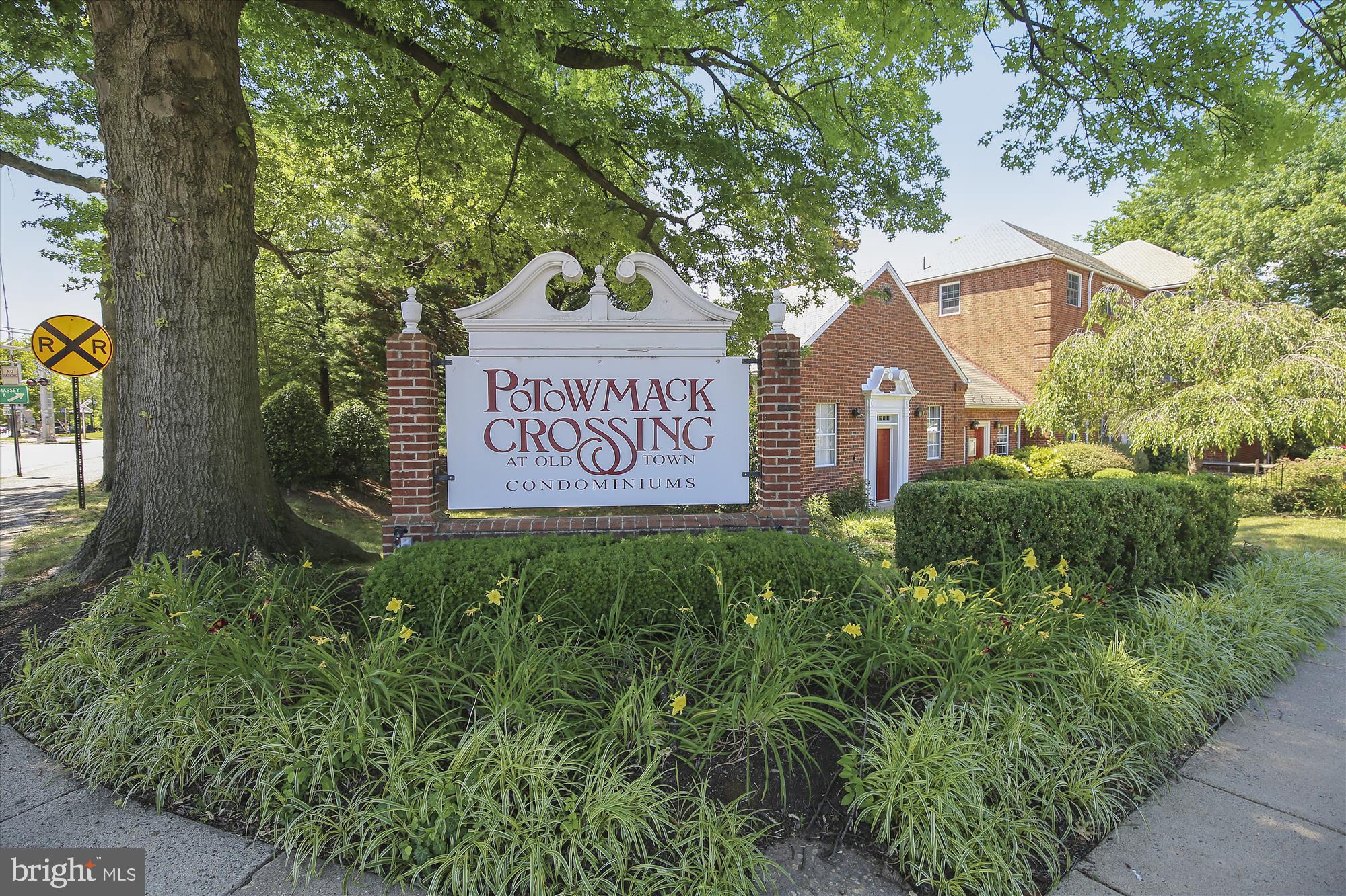 1602 West Abingdon Drive, Unit 202 Alexandria, VA 22314 - Photo 33 of 60 Potowmack Crossing