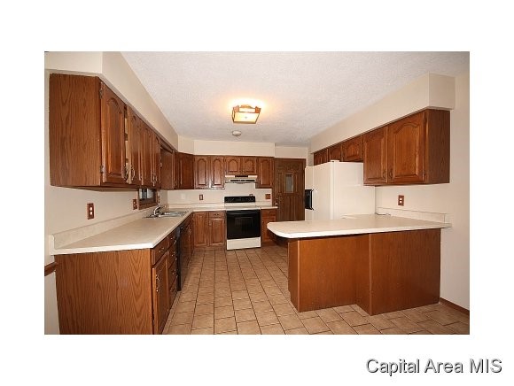 2435 Arrowhead Drive Springfield, IL 62702 - Photo 7 of 24 Gallery Image 7
