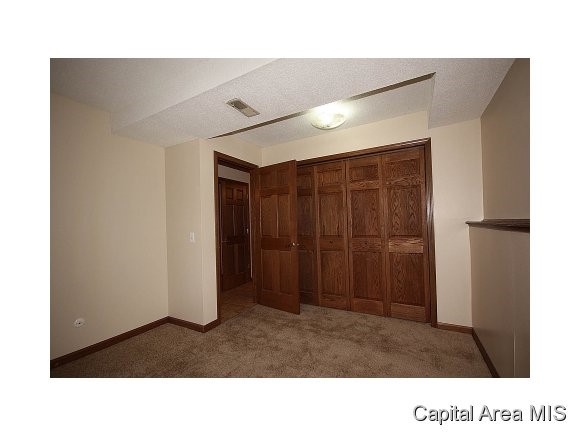 2435 Arrowhead Drive Springfield, IL 62702 - Photo 8 of 24 Gallery Image 8