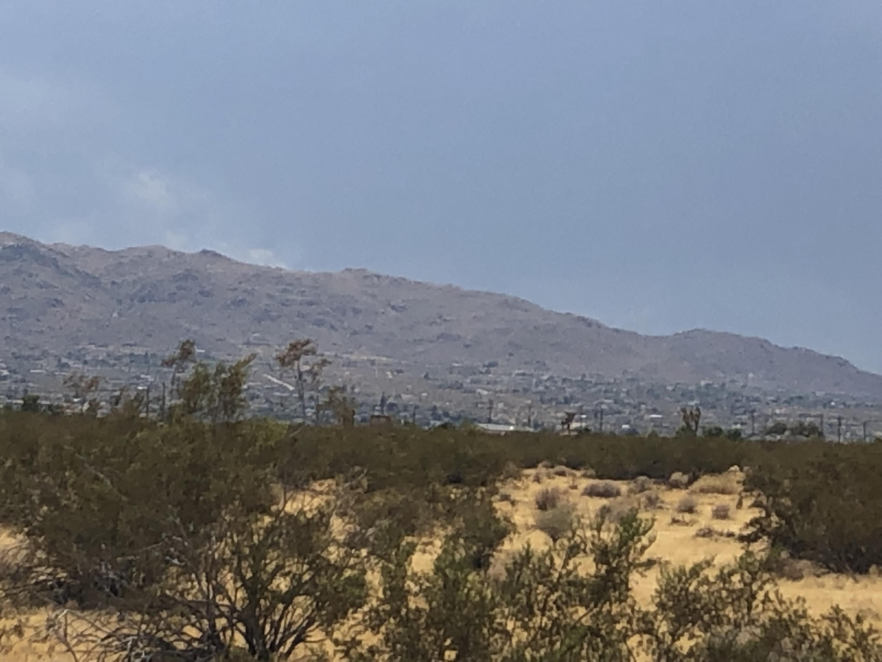 604 Gold Nugget Road Joshua Tree, CA 92252 - Photo 5 of 26 IMG_7923