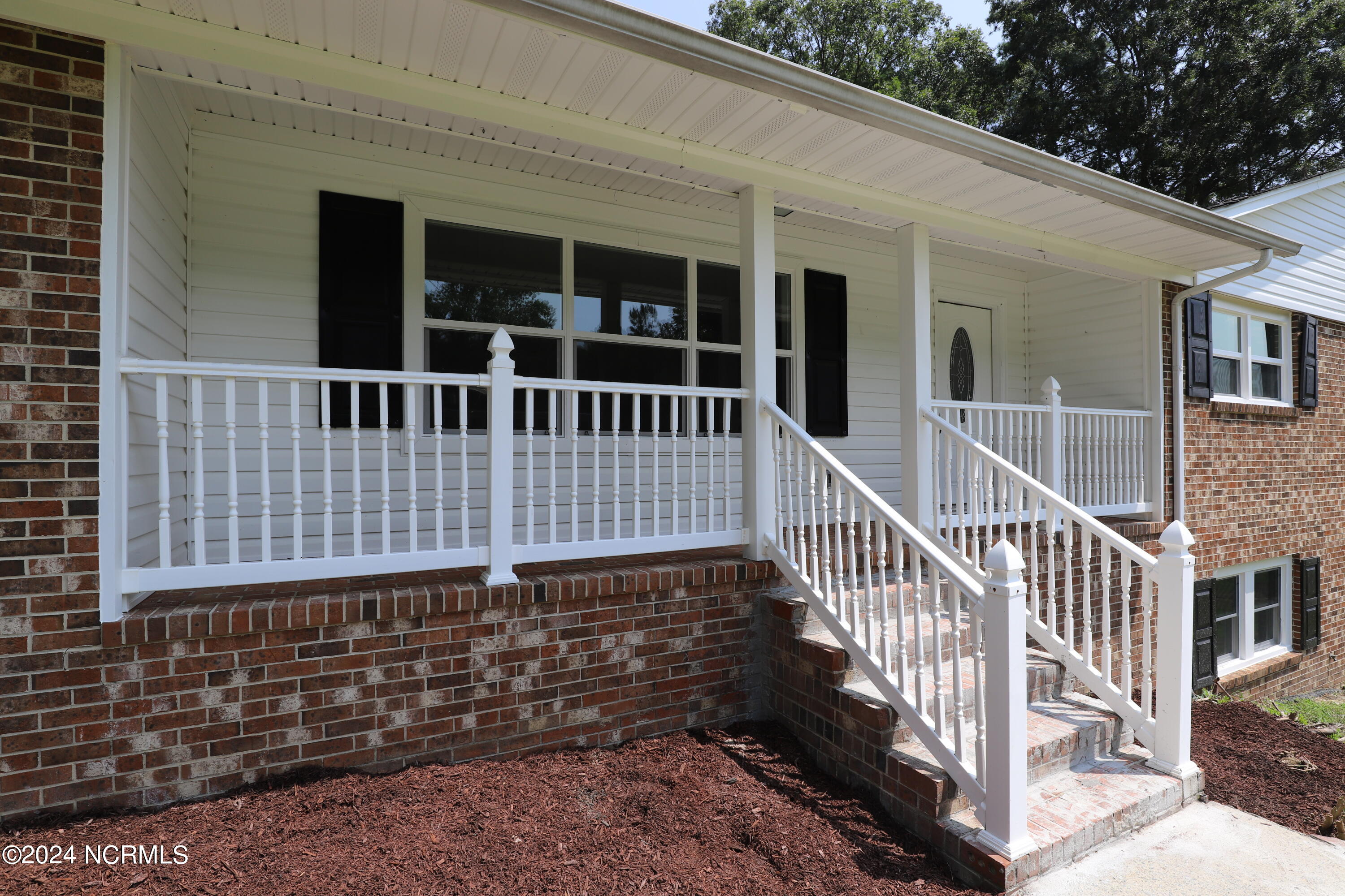 112 Spring Branch Road Murfreesboro, NC 27855 - Photo 4 of 50 IMG_2061