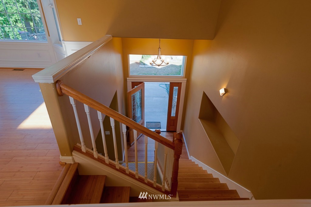 12511 Military Road South Seattle, WA 98168 - Photo 8 of 19