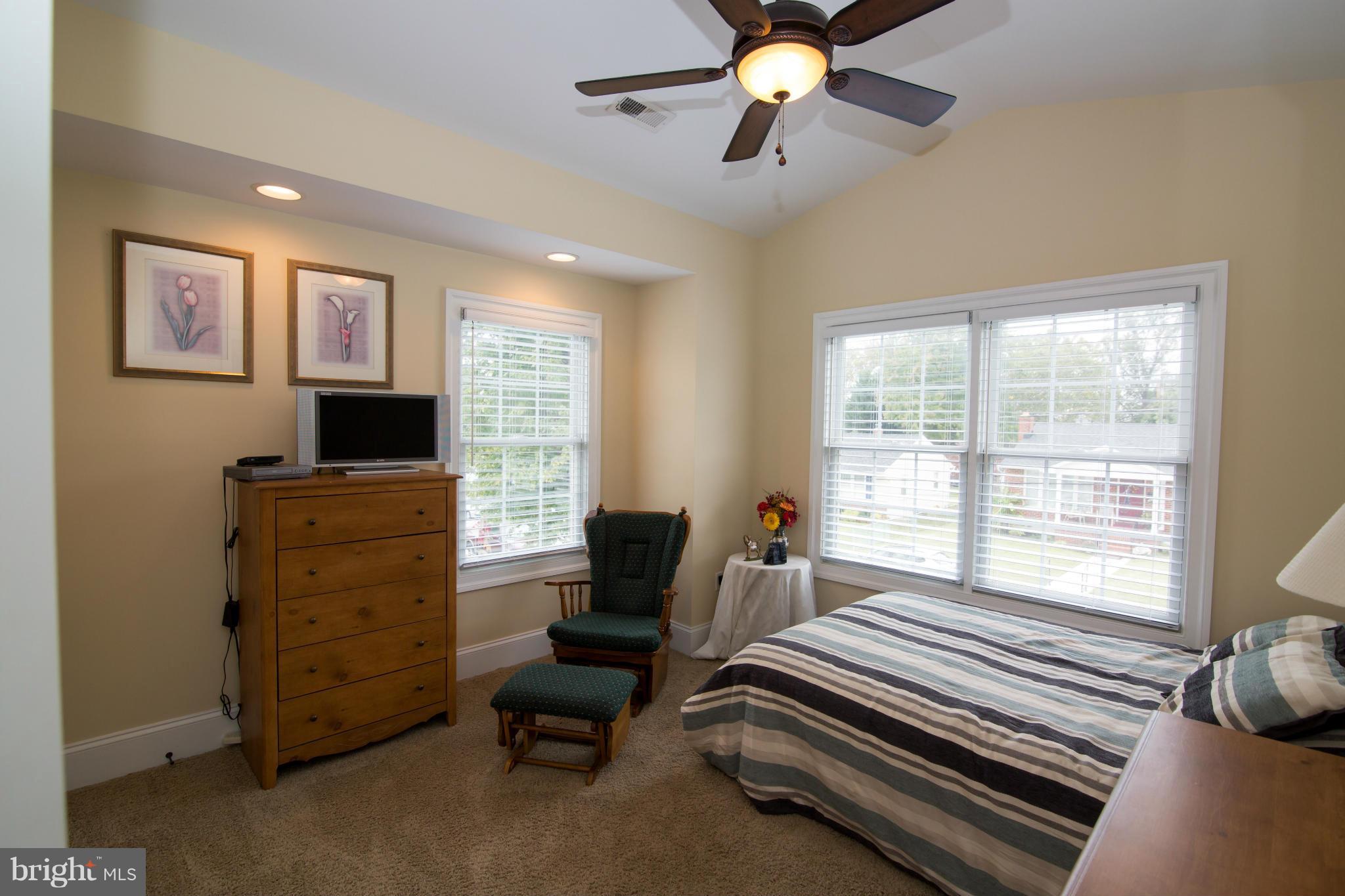 163 Roland Road Pasadena, MD 21122 - Photo 14 of 30 Bedroom