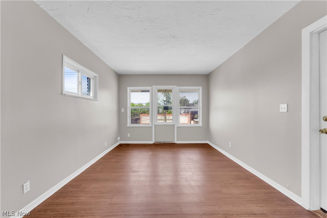 4657 Warner Road, Unit 4 Garfield Heights, OH 44125 - Photo 4 of 18