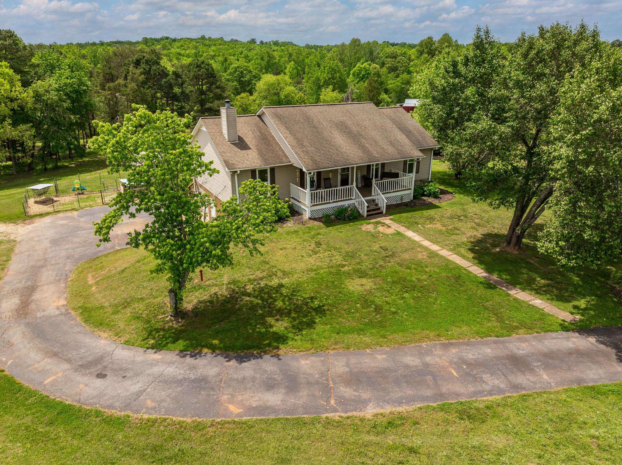 298 Folk Road Chesnee, SC 29323 - Photo 4 of 46