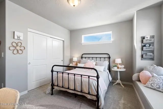 $569,990 | 941 East Healy Avenue, Post Falls, ID 83854