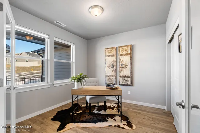 $569,990 | 941 East Healy Avenue, Post Falls, ID 83854