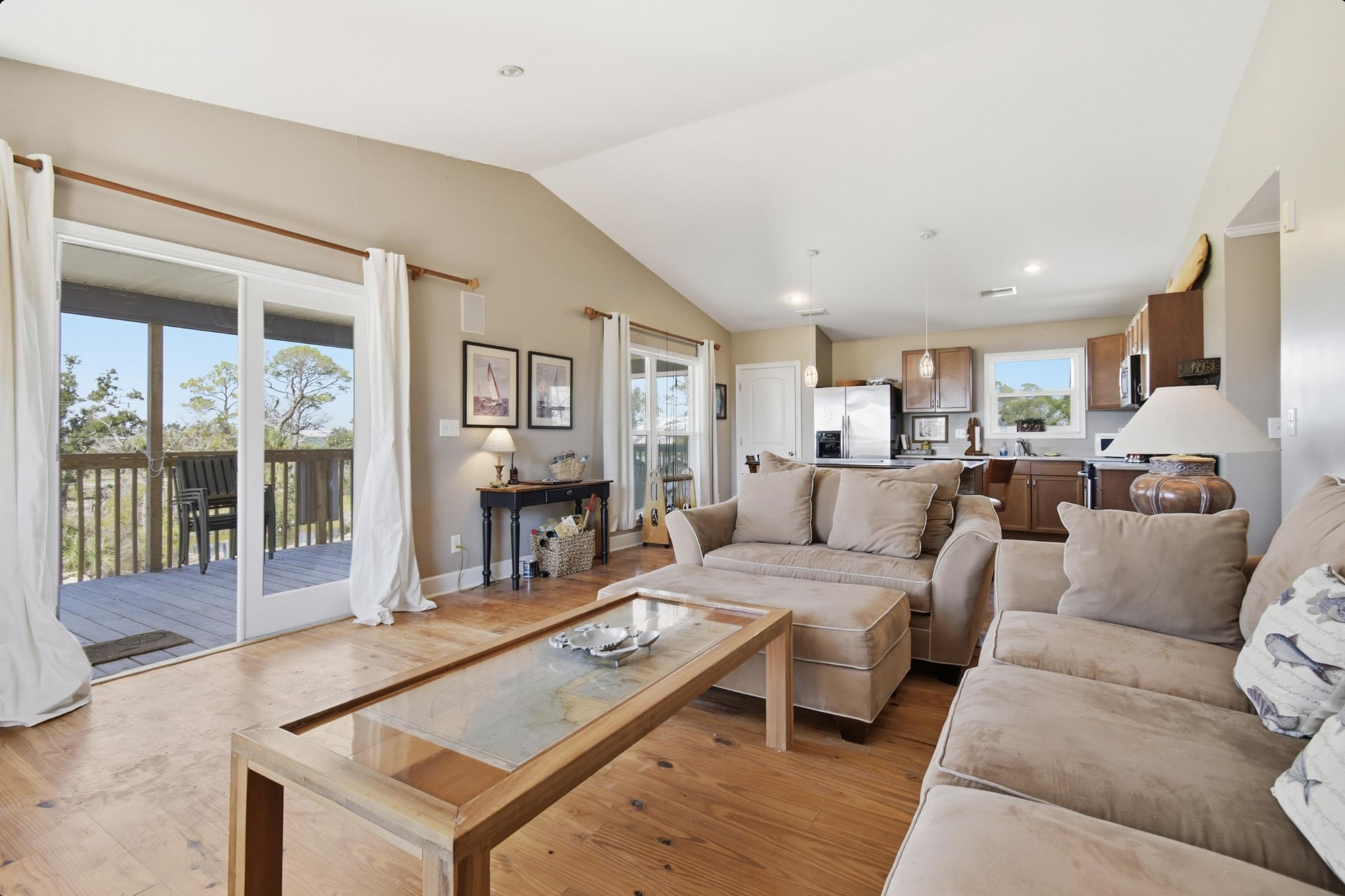 21498 Widgeon Road Perry, FL 32348 - Photo 5 of 33