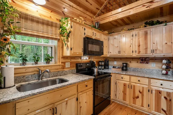 $194,900 | 151 Rushmore Lane, Murphy, NC 28906