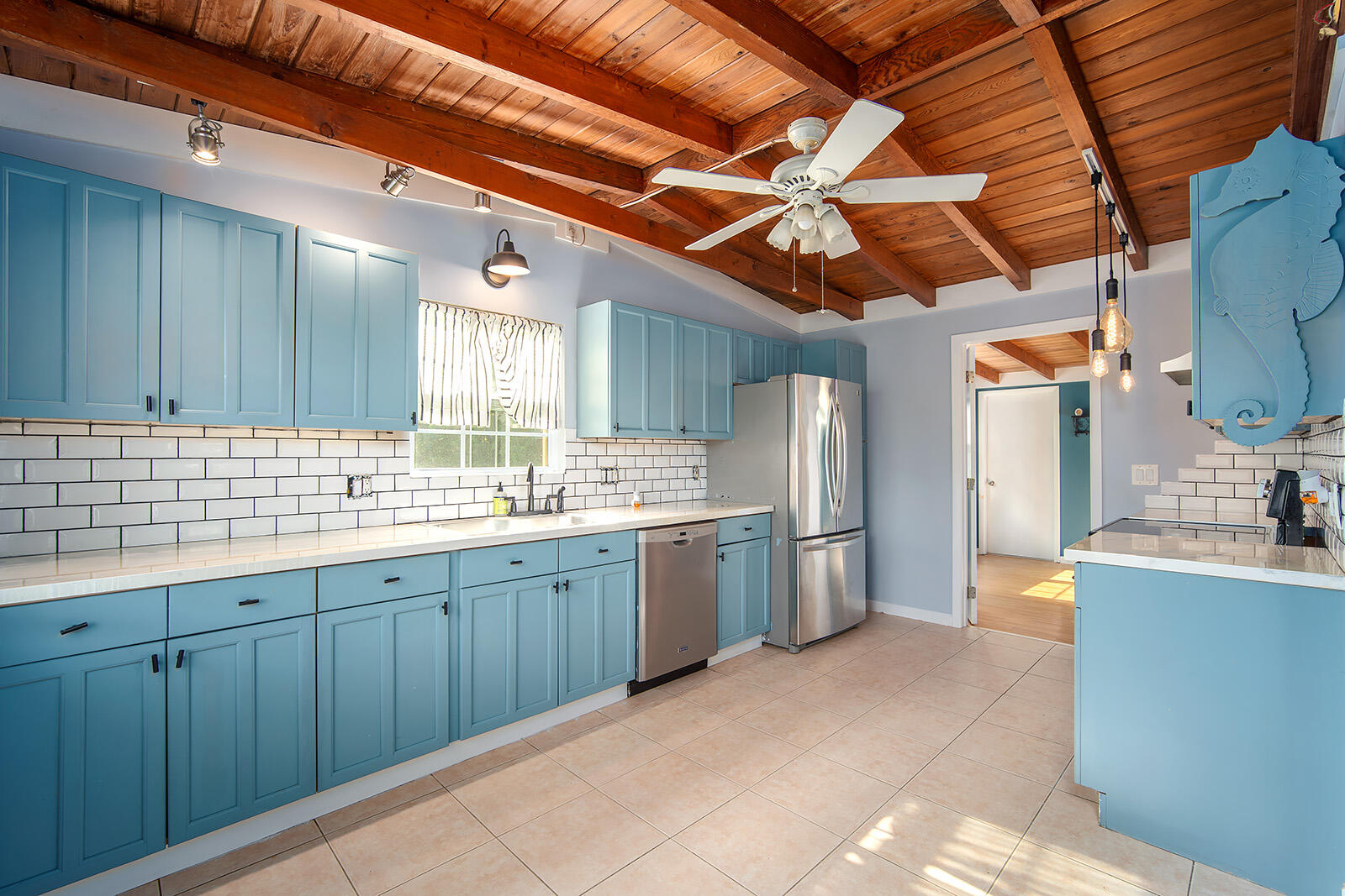 26985 Dolphin Road Summerland Key, FL 33042 - Photo 14 of 31 26985 Dolphin Rd (web) 065