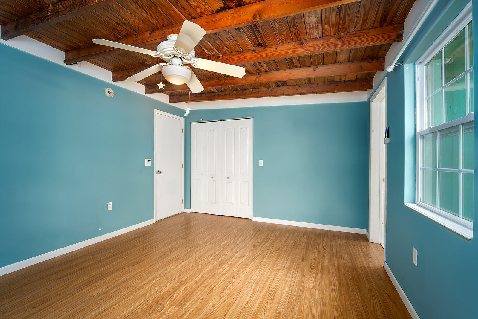 26985 Dolphin Road Summerland Key, FL 33042 - Photo 23 of 31 26985 Dolphin Rd (web) 075