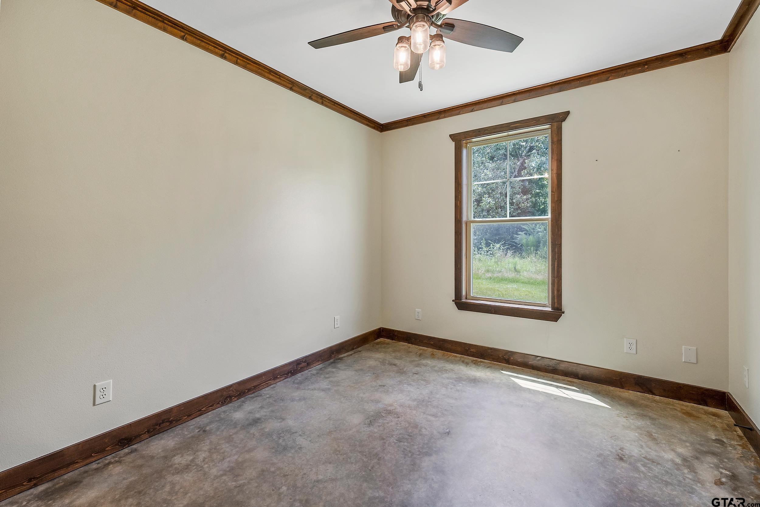 20122 County Road 452 Mineola, TX 75773 - Photo 29 of 41 an empty room with windows and fan