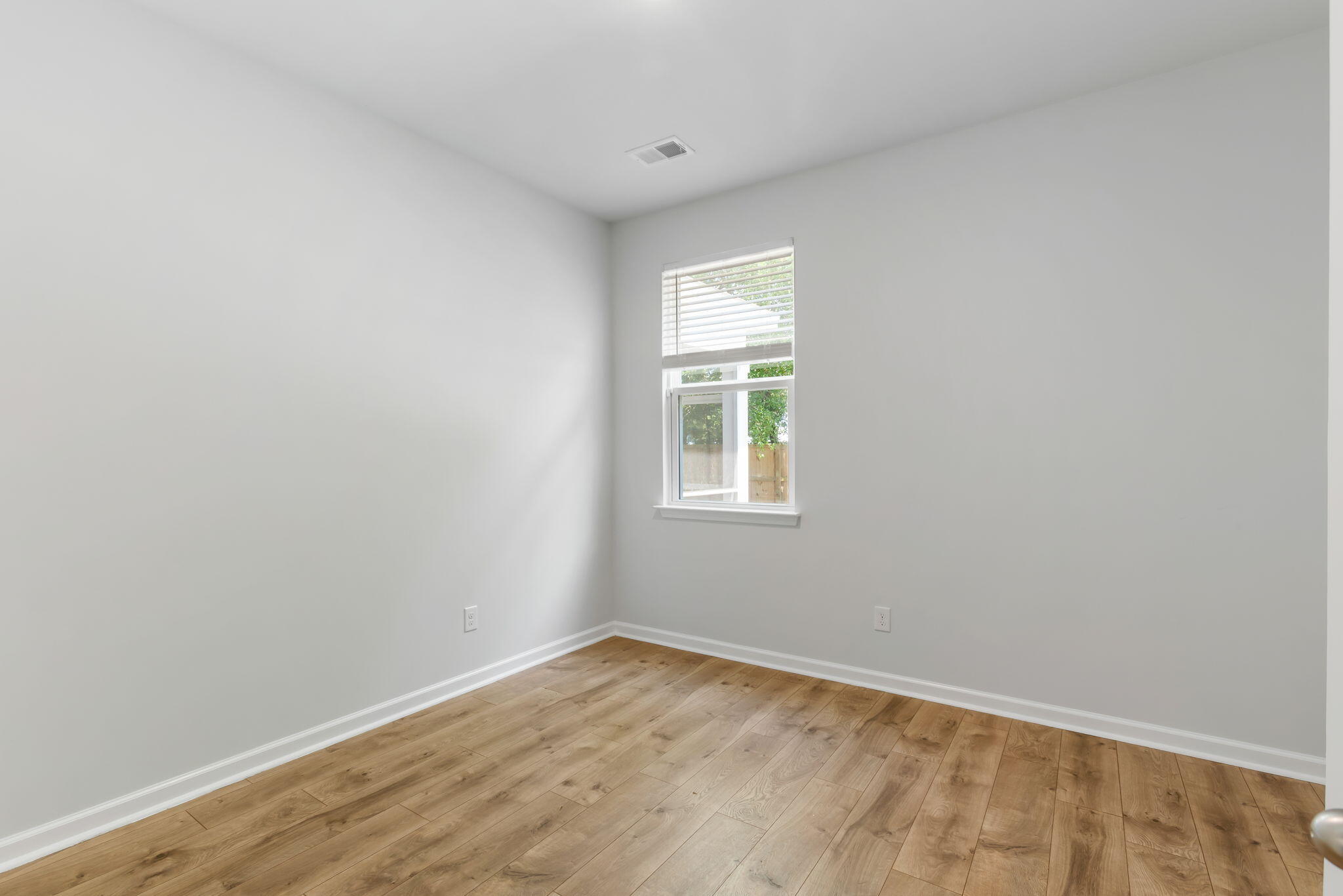 3830 Sawmill Court Mount Pleasant, SC 29429 - Photo 8 of 19 1st level bedroom