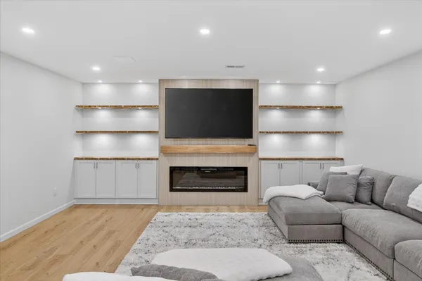 $659,000 | 2757 Salt Springs Drive, Saline, MI 48176