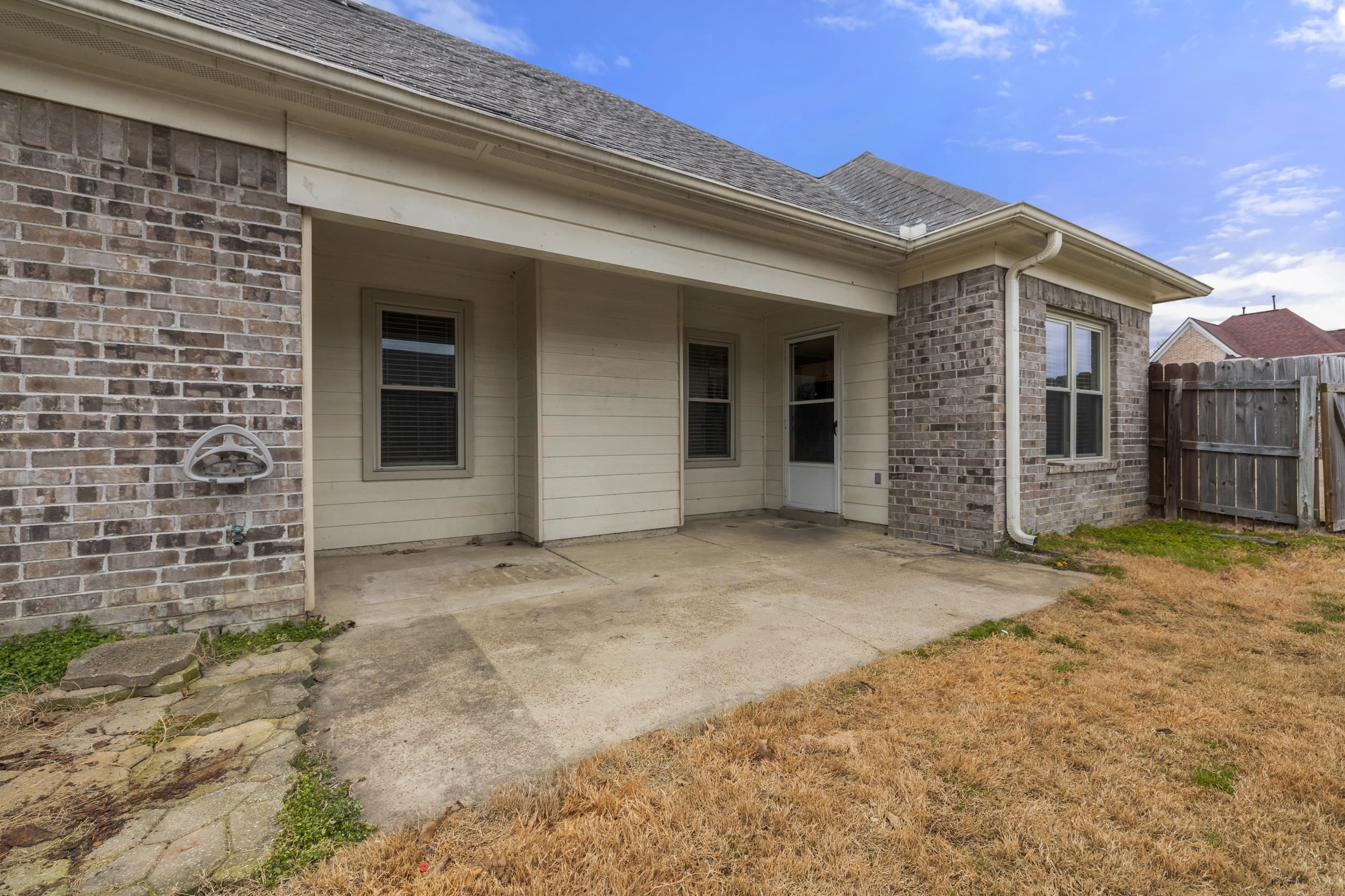 220 Terry Road Somerville, TN 38068 - Photo 28 of 29 a view of a house with a wooden space