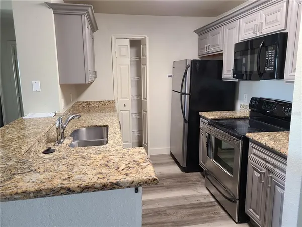 $2,050 | 8911 Manor Loop, Unit 205, Lakewood Ranch, FL 34202