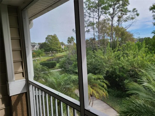 $2,050 | 8911 Manor Loop, Unit 205, Lakewood Ranch, FL 34202