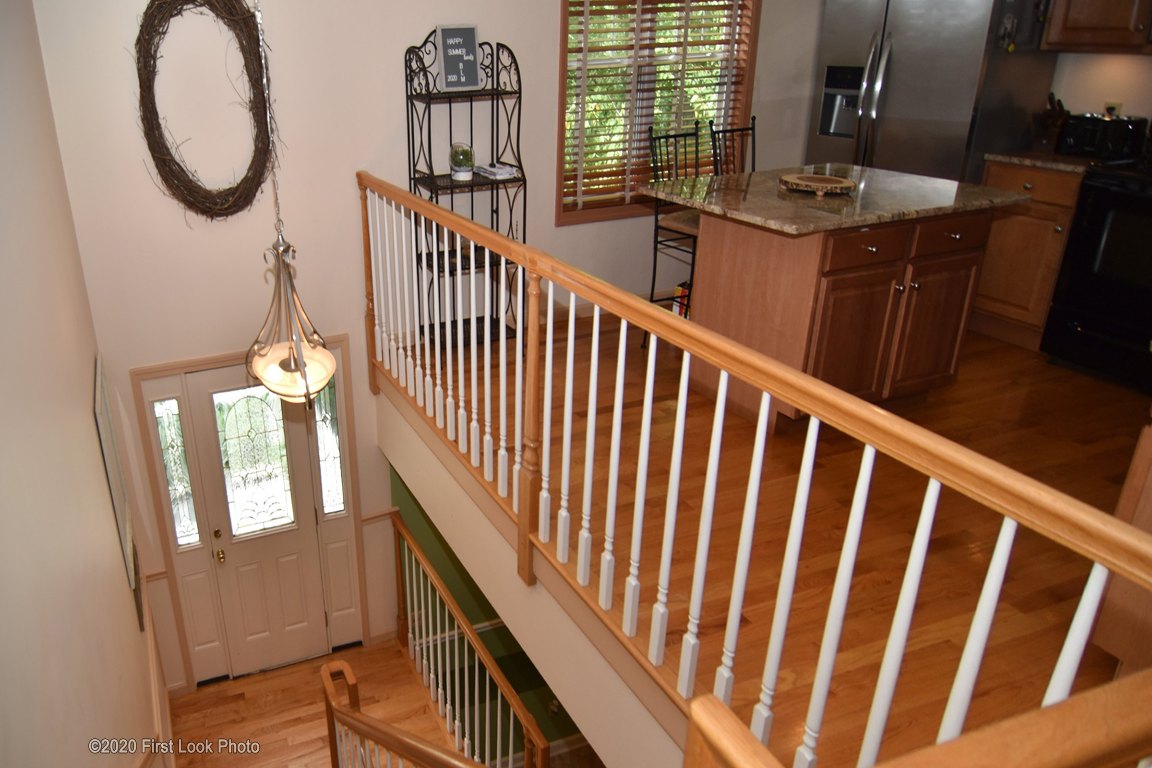 350 Franklin Road Coventry, RI 02816 - Photo 2 of 40
