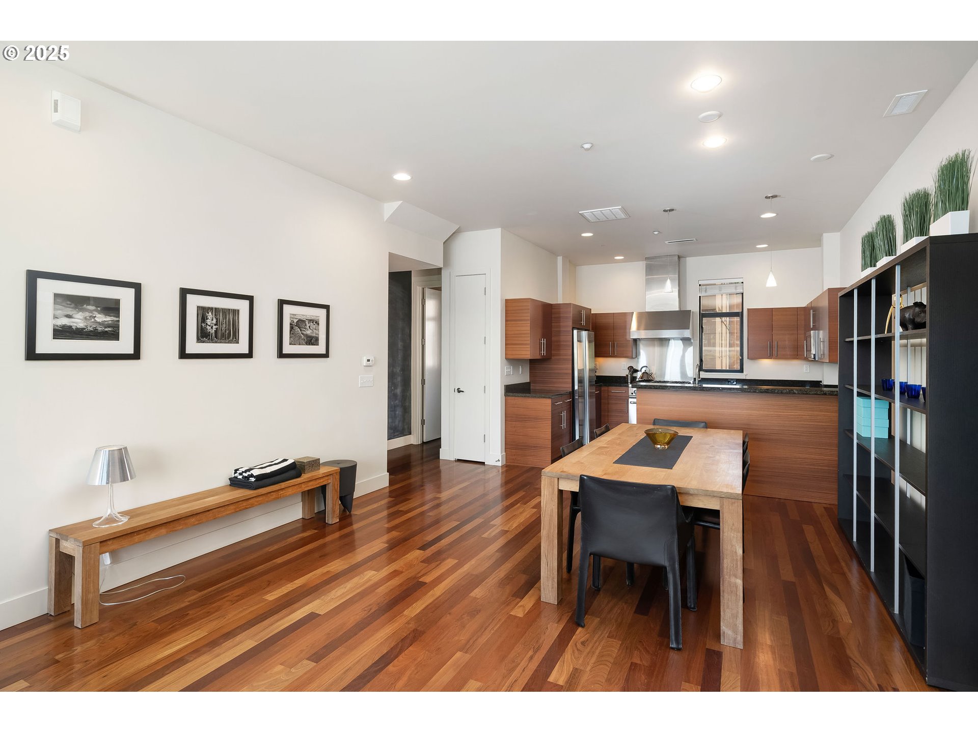 1658 Northwest Riverscape Street Portland, OR 97209 - Photo 11 of 35