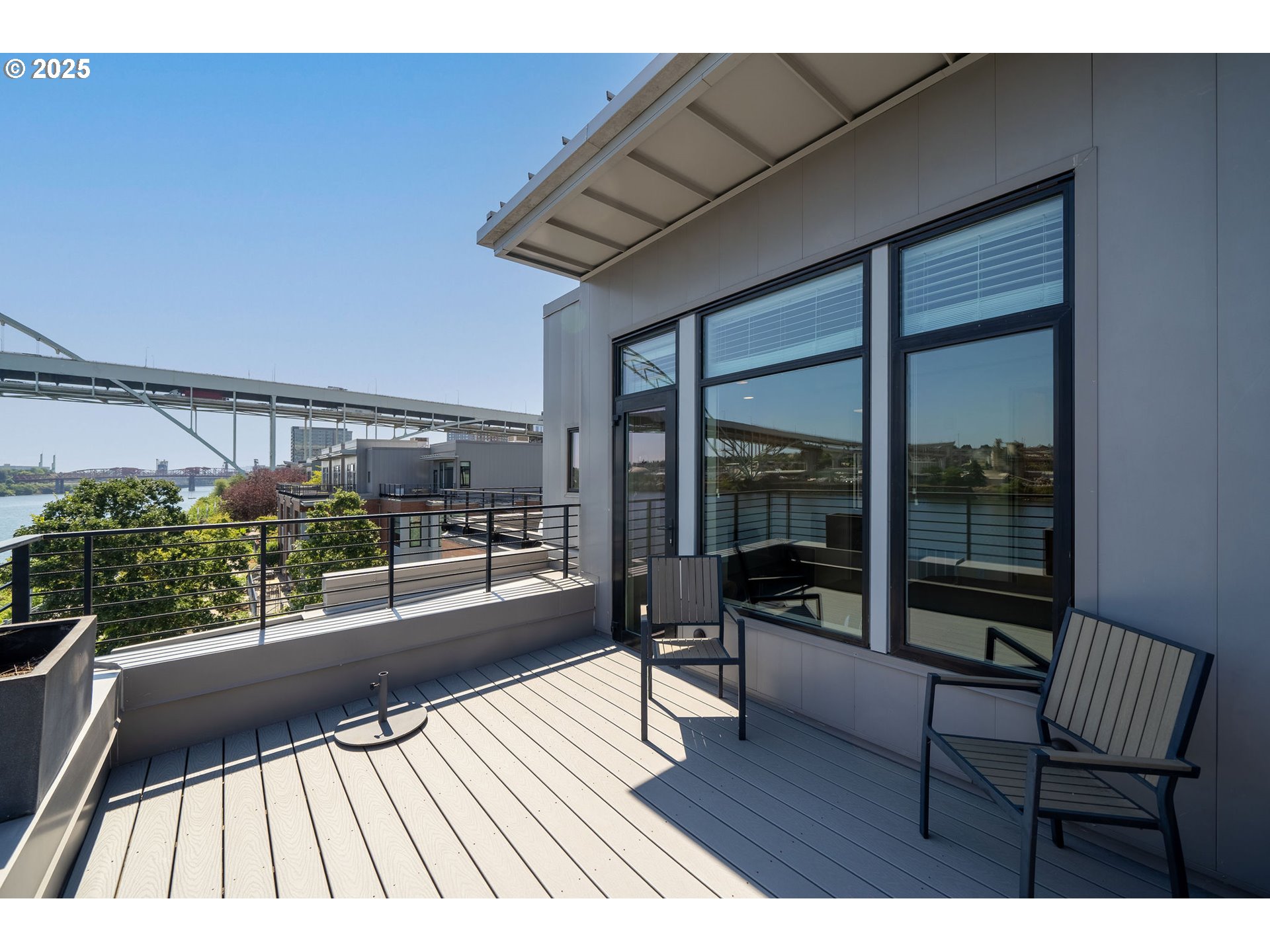 1658 Northwest Riverscape Street Portland, OR 97209 - Photo 26 of 35