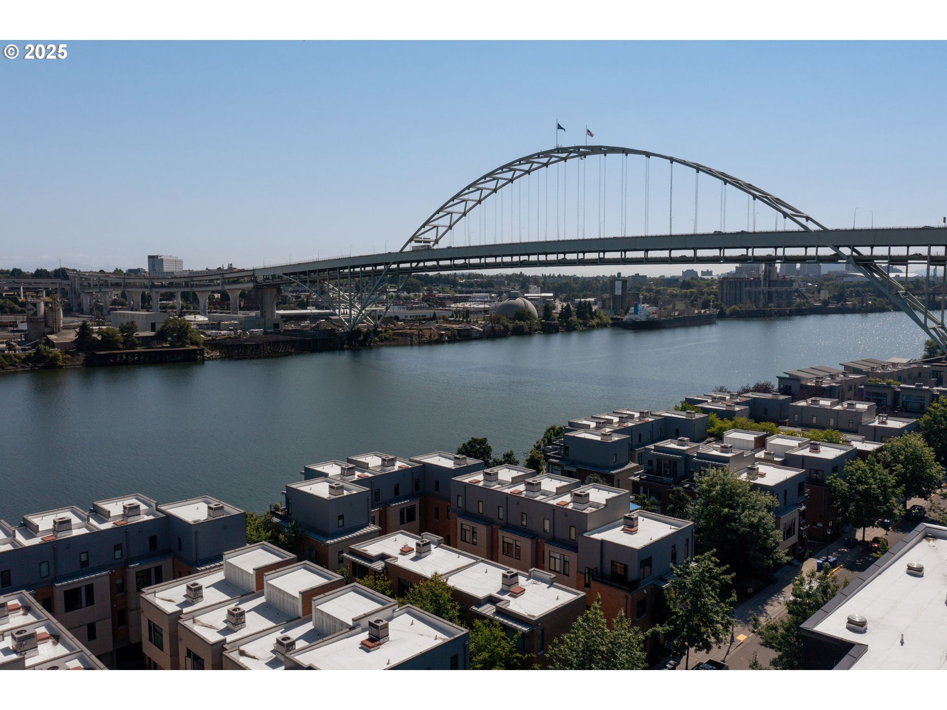 1658 Northwest Riverscape Street Portland, OR 97209 - Photo 30 of 35