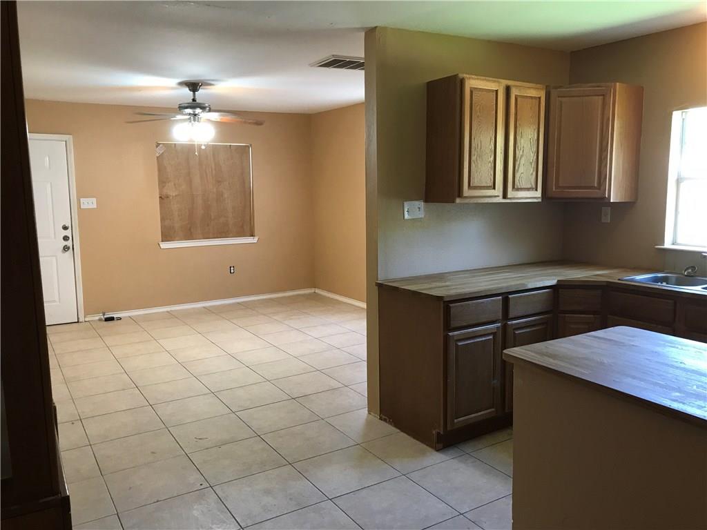 4307 Shallowbrook Trail Austin, TX 78744 - Photo 6 of 12