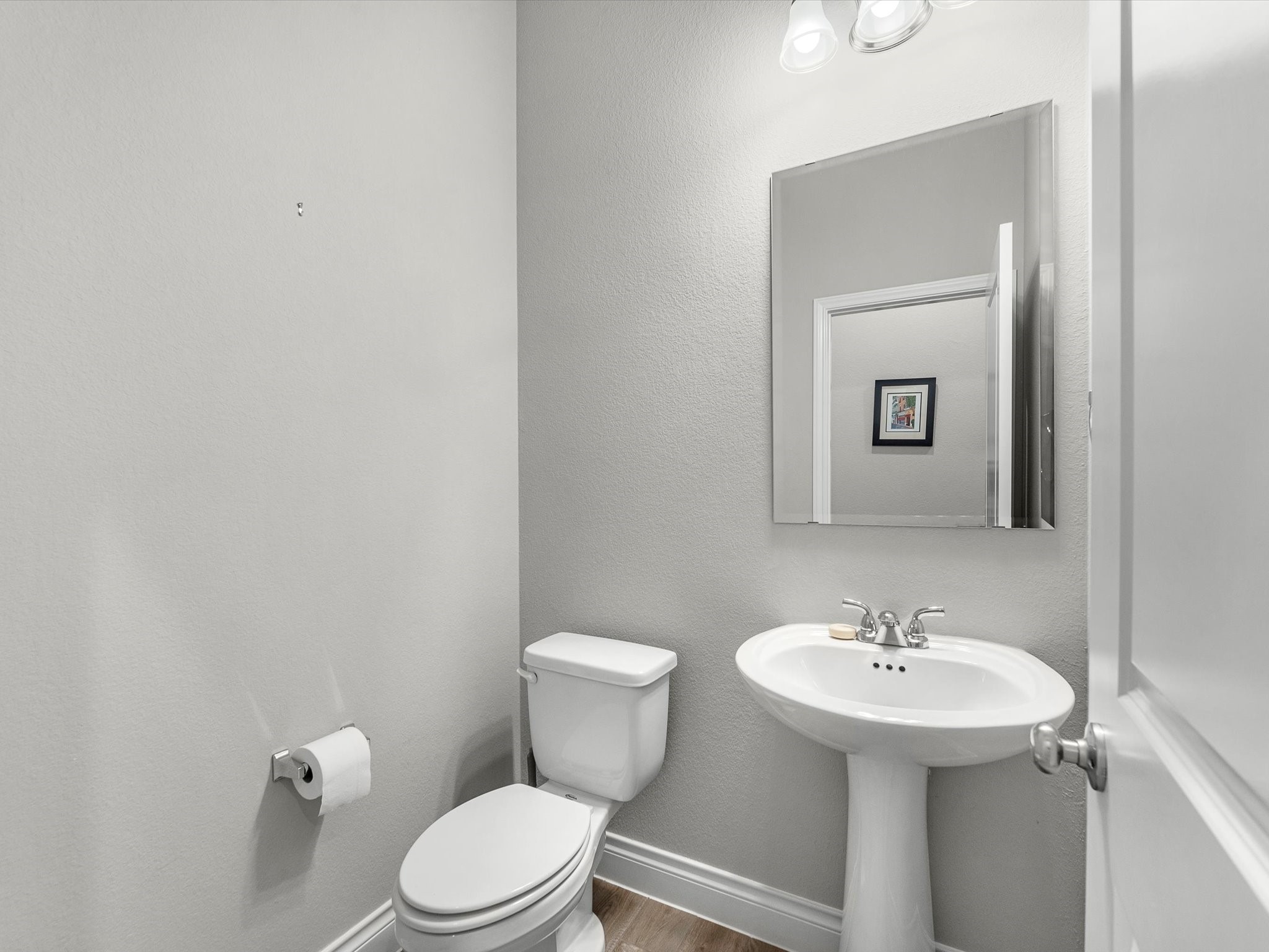 10135 Napier Drive Rosharon, TX 77583 - Photo 24 of 36 Powder Room