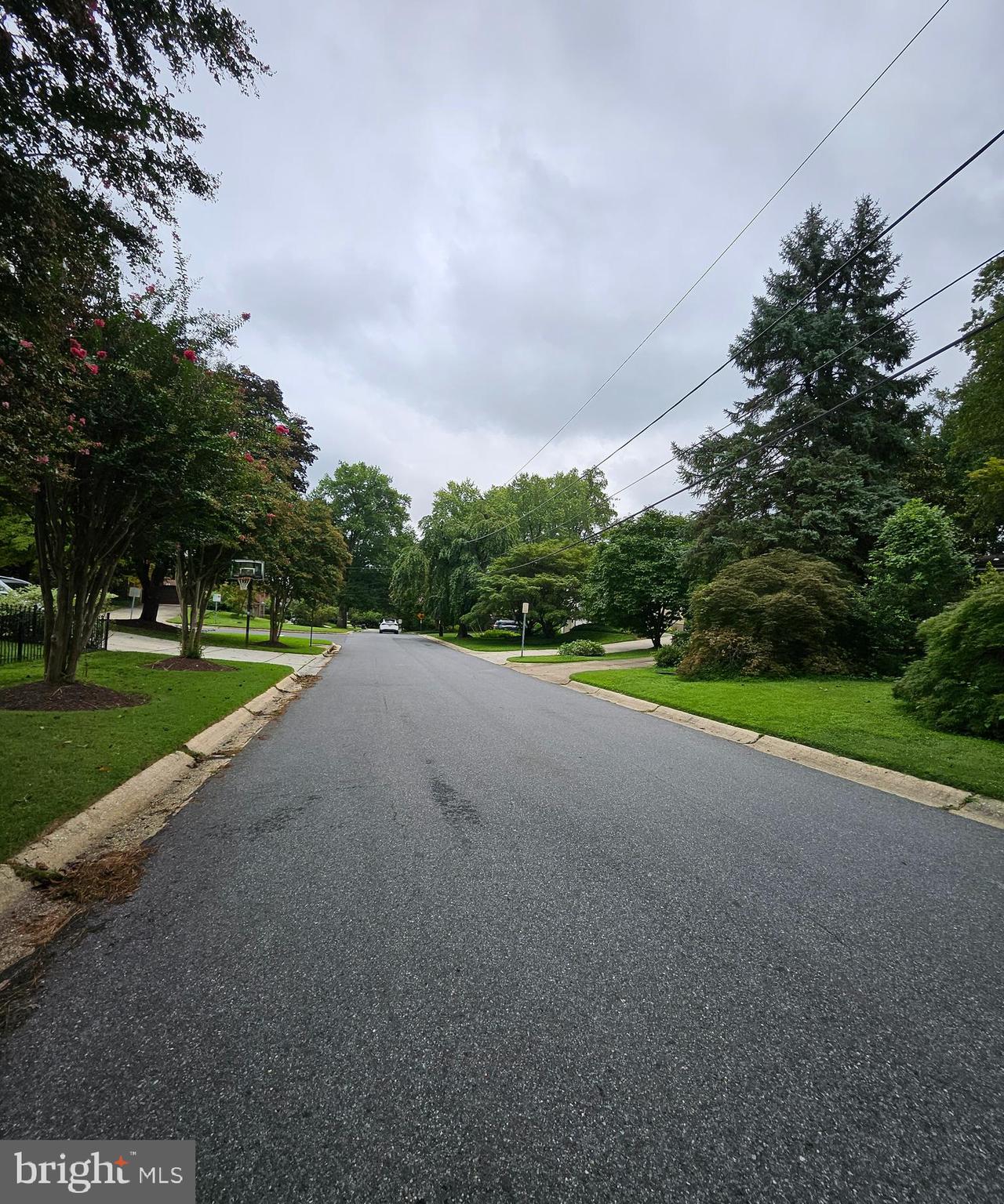 6204 Lenox Road Bethesda, MD 20817 - Photo 11 of 53