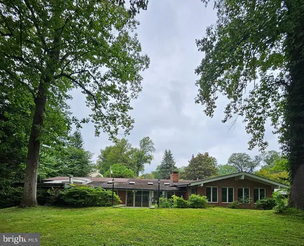 $1,600,000 | 6204 Lenox Road, Bethesda, MD 20817
