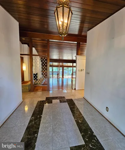 $1,600,000 | 6204 Lenox Road, Bethesda, MD 20817