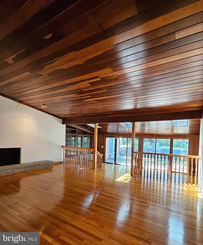 $1,600,000 | 6204 Lenox Road, Bethesda, MD 20817