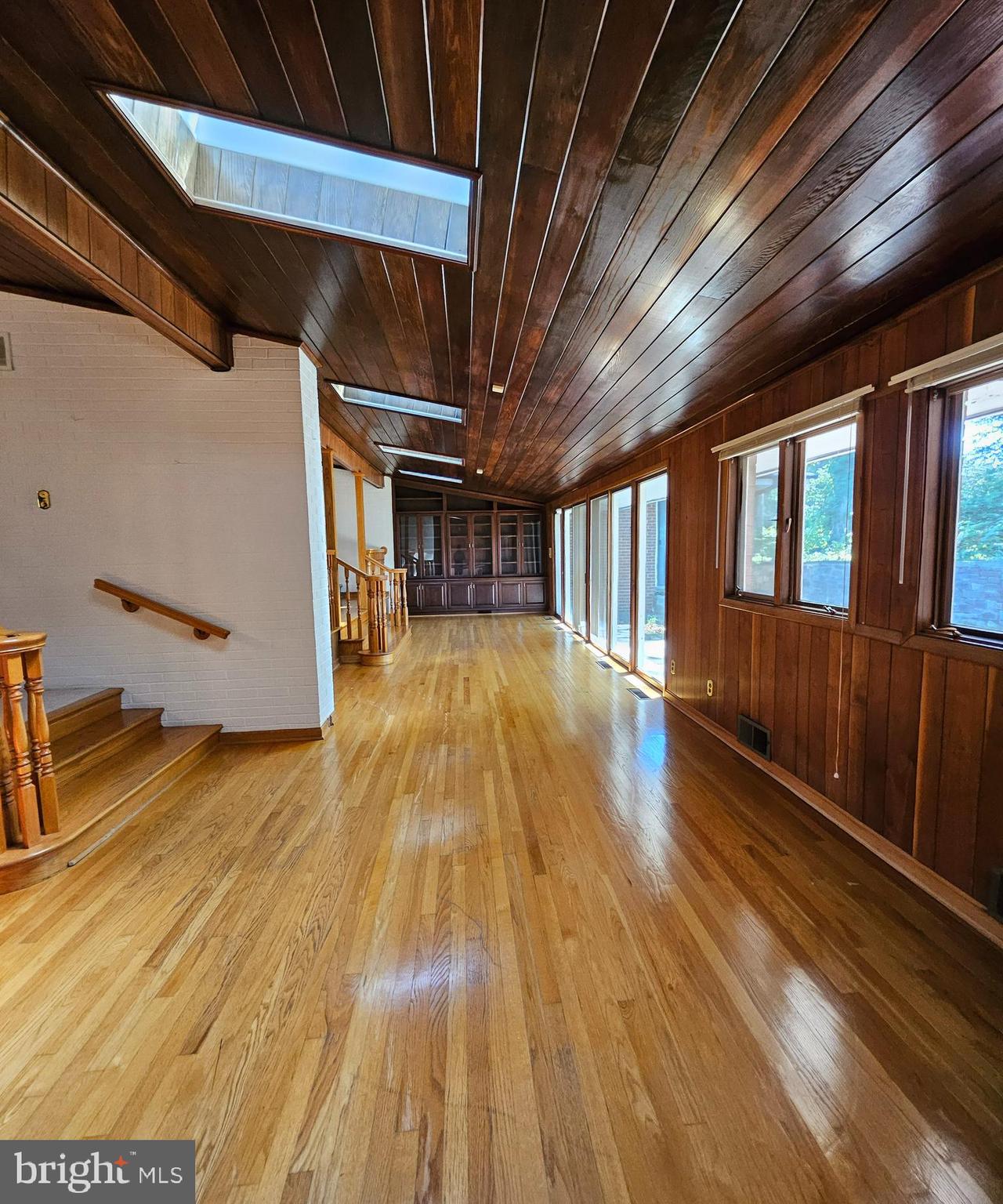 6204 Lenox Road Bethesda, MD 20817 - Photo 21 of 53