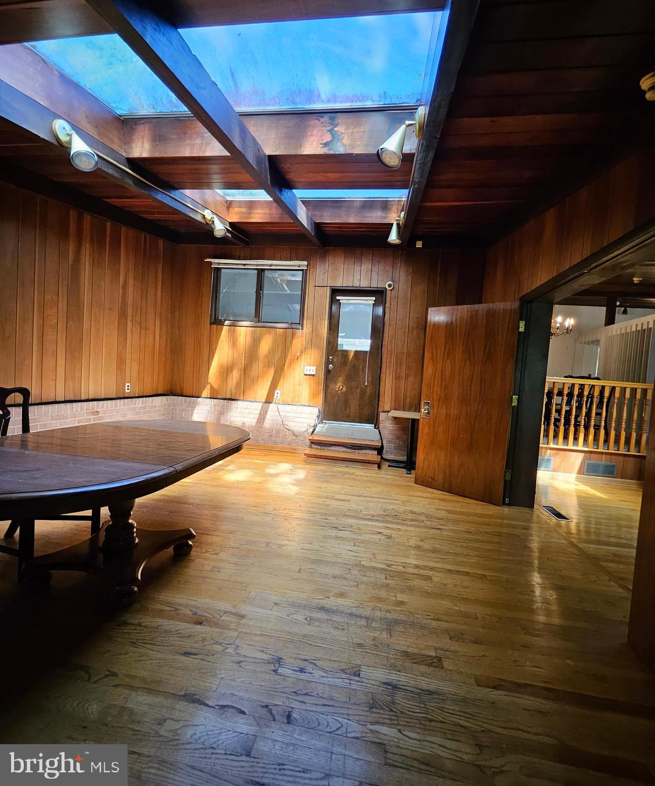 6204 Lenox Road Bethesda, MD 20817 - Photo 25 of 53