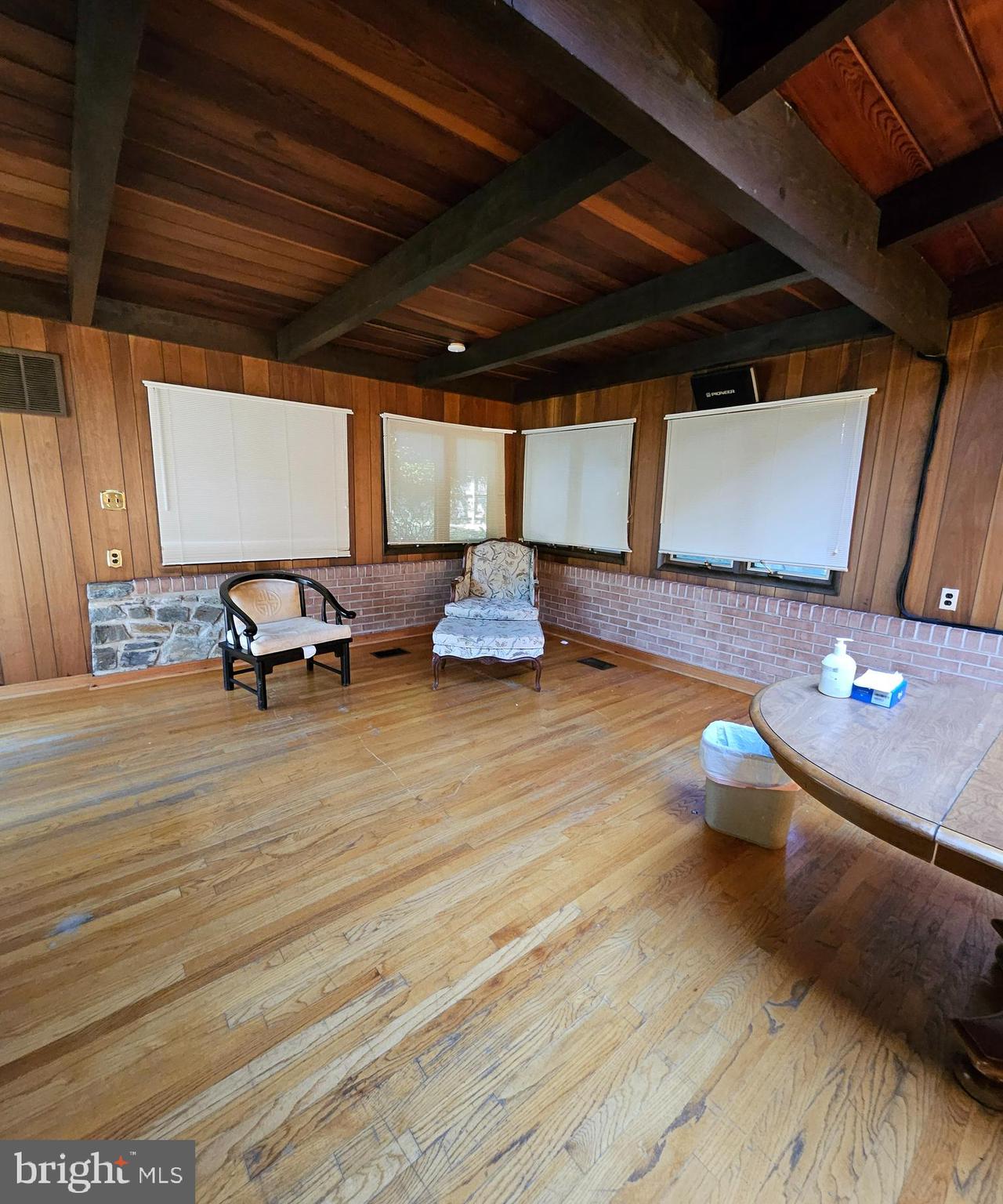 6204 Lenox Road Bethesda, MD 20817 - Photo 26 of 53 TV/Entertainment Room