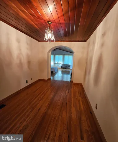 $1,600,000 | 6204 Lenox Road, Bethesda, MD 20817