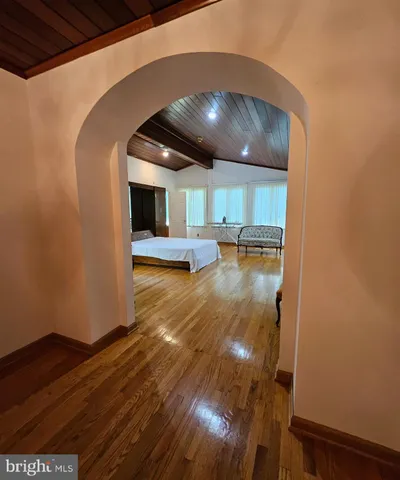 $1,600,000 | 6204 Lenox Road, Bethesda, MD 20817