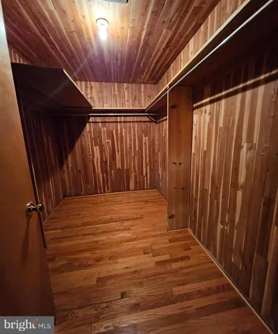 $1,600,000 | 6204 Lenox Road, Bethesda, MD 20817