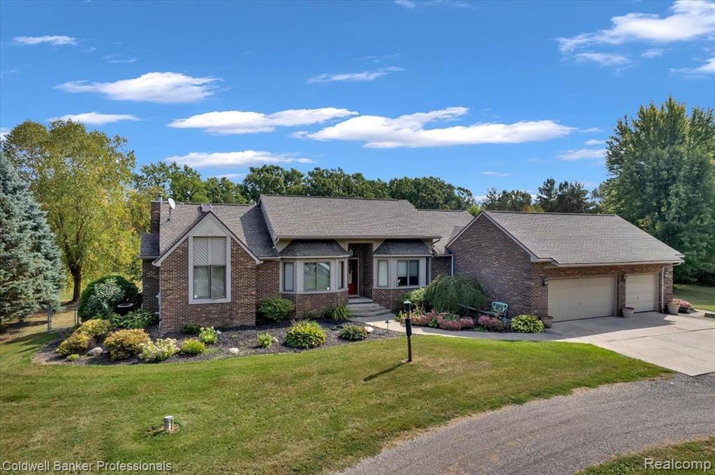 2711 South Elba Road Lapeer, MI 48446 - Photo 13 of 45