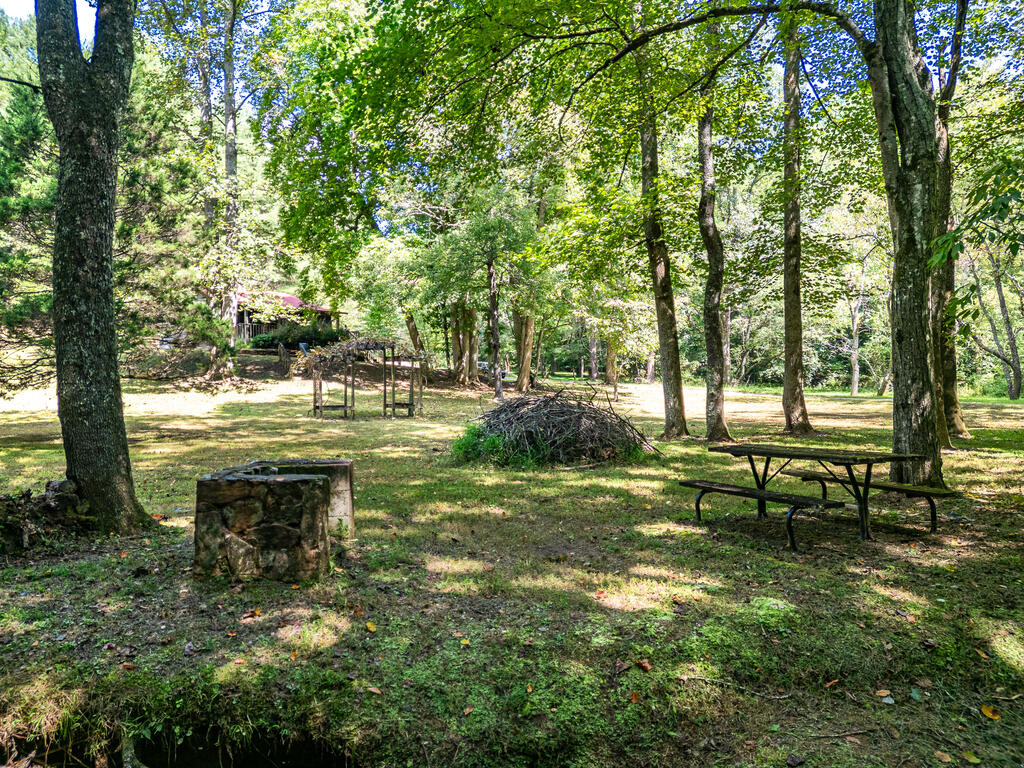 372 Hunter Ridge Murphy, NC 28906 - Photo 26 of 41 Gallery Image 26