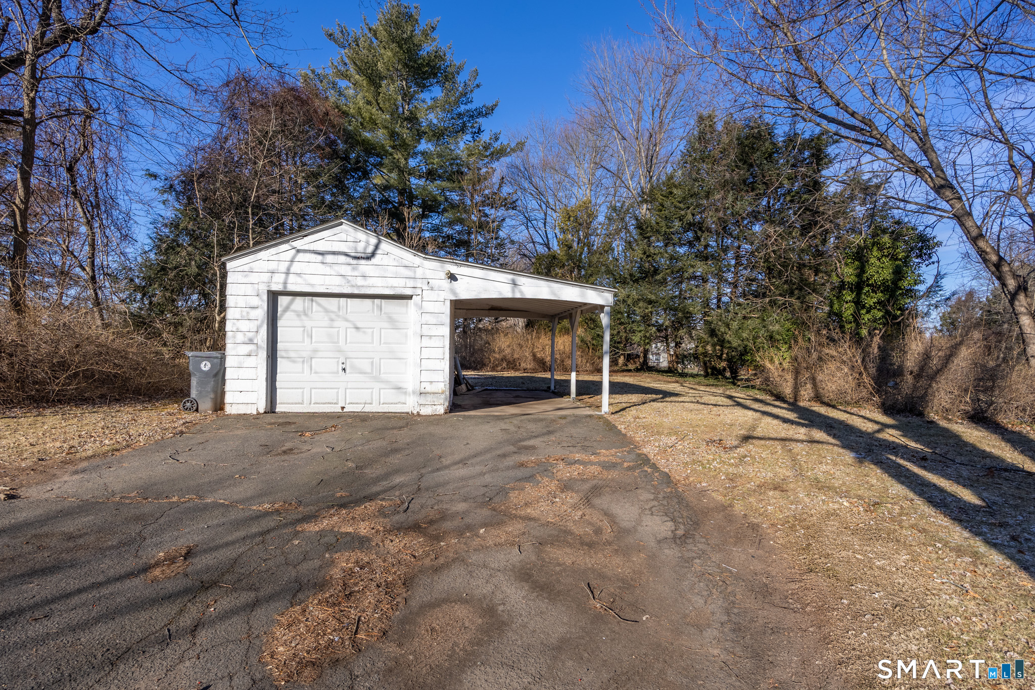 393 South Meriden Road Cheshire, CT 06410 - Photo 3 of 25