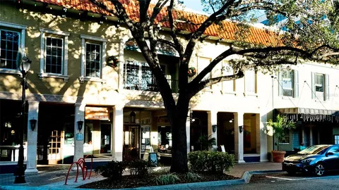 $300,000 | 6809 9th Avenue West, Unit 523, Bradenton, FL 34209