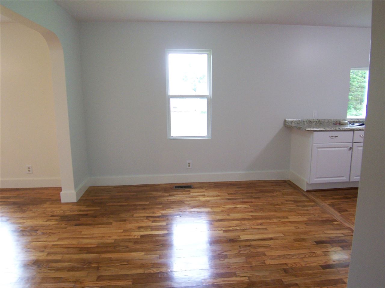 9127 North Seymour Road Flushing, MI 48433 - Photo 9 of 23 31381769-8.JPG