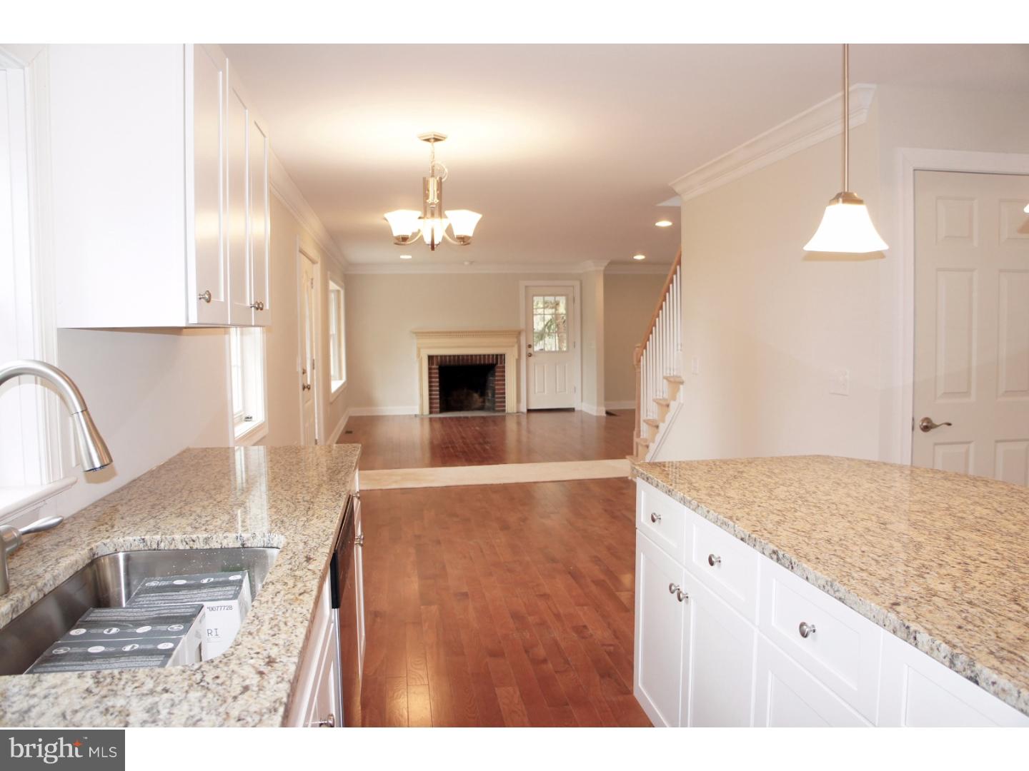 2080 Dutton Mill Road Newtown Square, PA 19073 - Photo 9 of 25 Kitchen