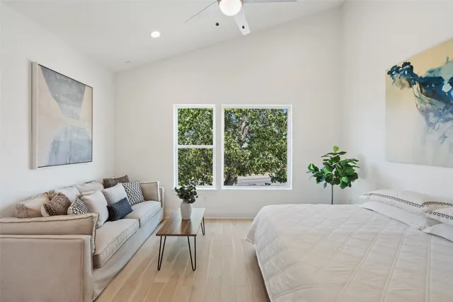 $729,900 | 5500 Sendero Hills Parkway, Austin, TX 78724