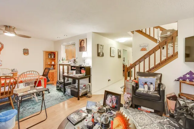 $359,000 | 456 West Happfield Drive, Unit 9CL, Arlington Heights, IL 60004