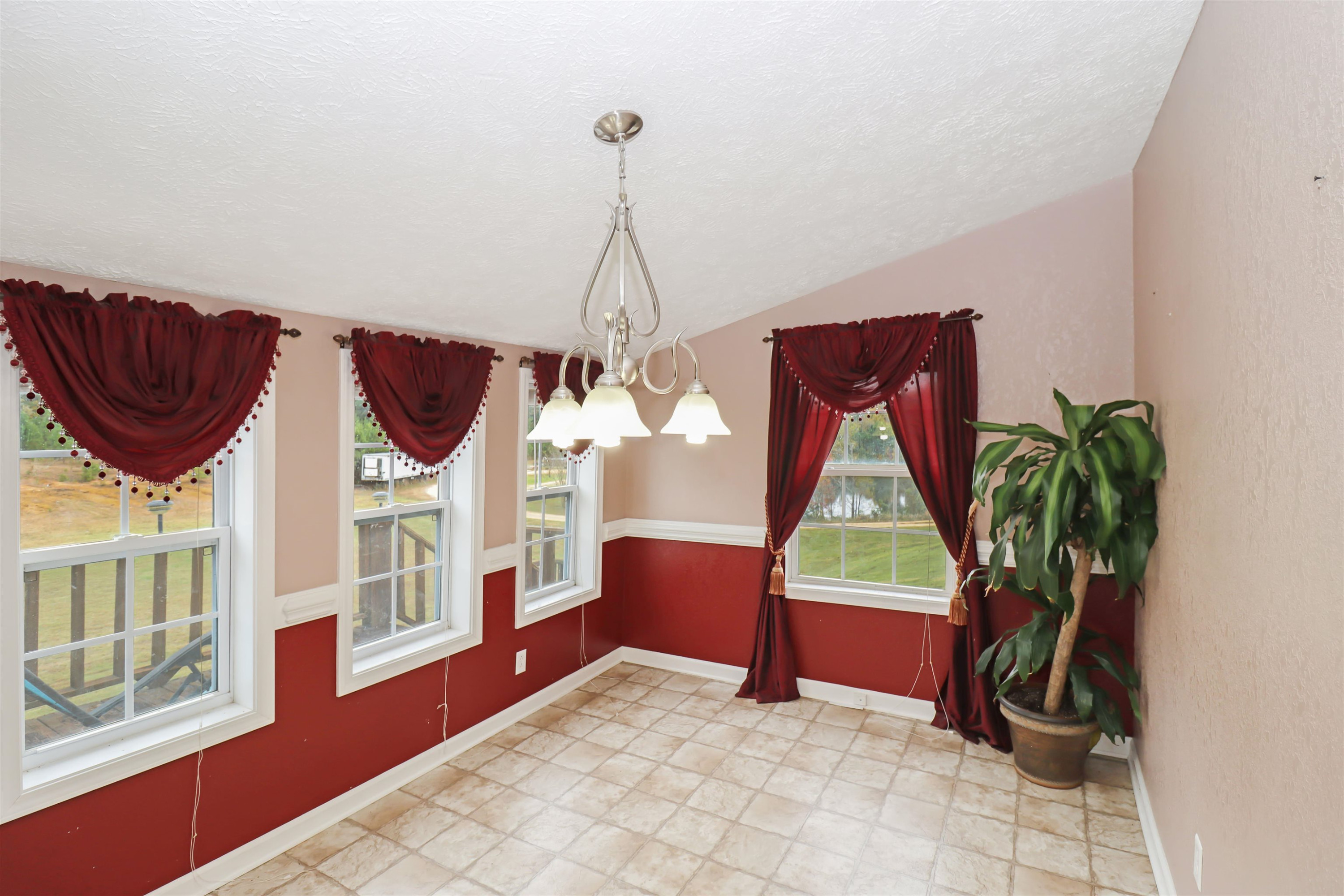490 Lone Elm Road Lexington, TN 38351 - Photo 8 of 18 Photo 8