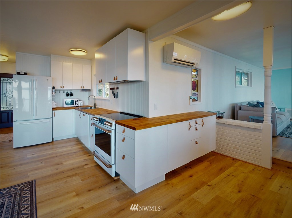 3491 Paradise Bay Road Port Ludlow, WA 98365 - Photo 6 of 40 Gallery Image 6