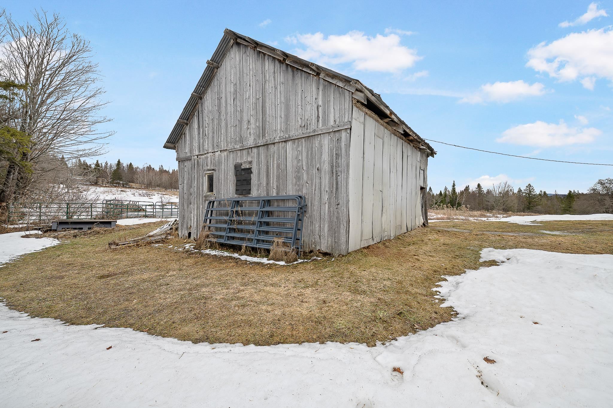 3022 Canaan Hill Road Canaan, VT 05903 - Photo 7 of 53